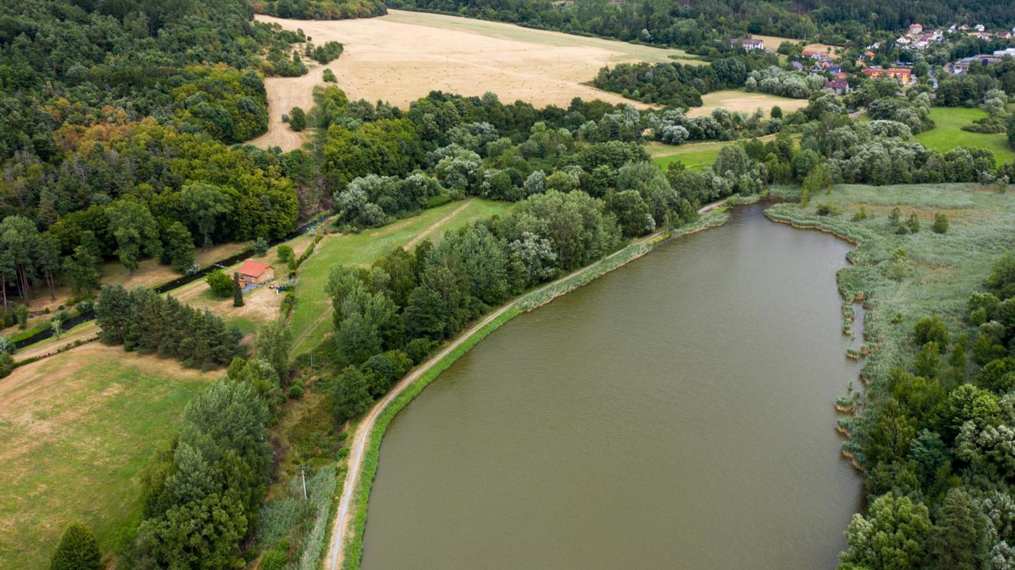 River Wellness Jince Eksteriør billede